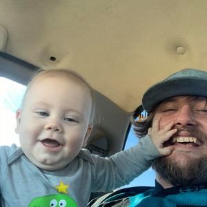 Meet your Posher, Dakota